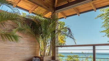 Jade Luxury Suite with Private Jacuzzi | Terrasse/Patio