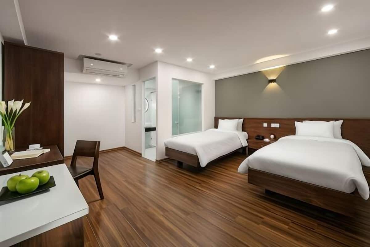 In-room safe, desk, laptop workspace, blackout drapes