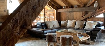 8-room duplex apartment in authentic chalet - La Plagne village resort