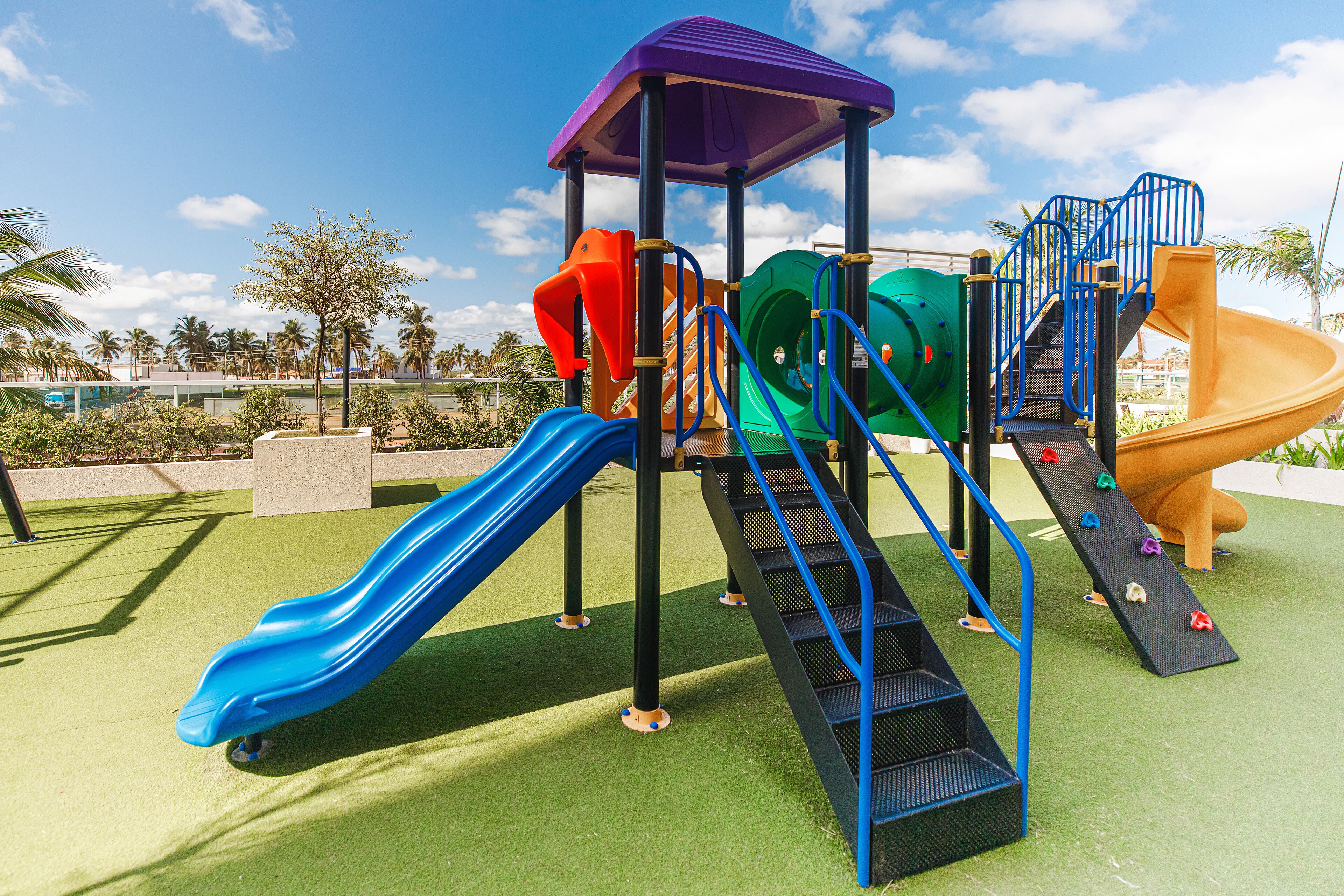 children’s play area – outdoor