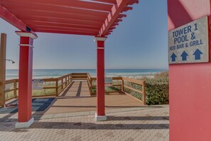 Property grounds - Beachfront condo rental with pools, hot tub, and private balcony (Panama City Beach)