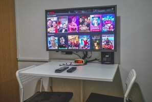 Interior - Butler's BnB (D) @ Trees Residences Quezon City (Quezon City)