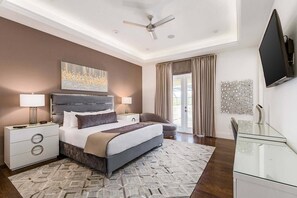 10 bedrooms, desk, iron/ironing board, travel crib