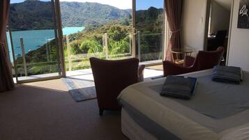 4 chambres, fer et planche Ă repasser, Wi-Fi, draps fournis