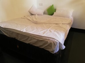 3 habitaciones y caja de seguridad en la habitación 