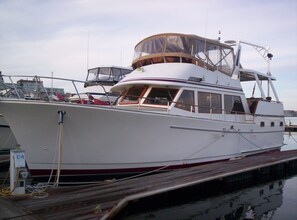 Green Turtle II - remains tied to the dock during your stay.