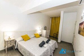 1 Schlafzimmer, Zimmersafe, Bügeleisen/Bügelbrett, kostenloses WLAN