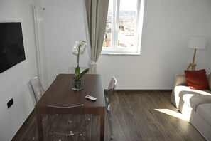 Dining - Metro Art Suite - Historic Center (Napoli)