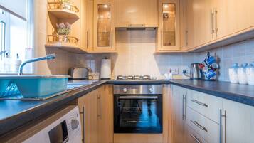 Fridge, microwave, oven, electric kettle