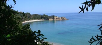 Apartment / Villa 2/4 pers. CALM CHARM - sea and mountain view pool