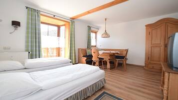 1 bedroom, travel crib, WiFi, bed sheets