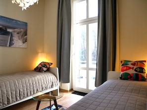 2 bedrooms, travel crib, WiFi, bed sheets