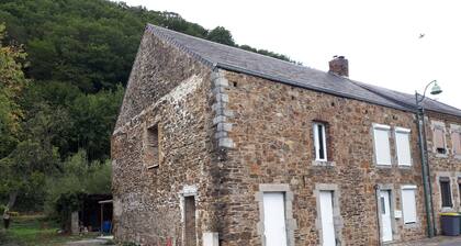 Country house in country stone