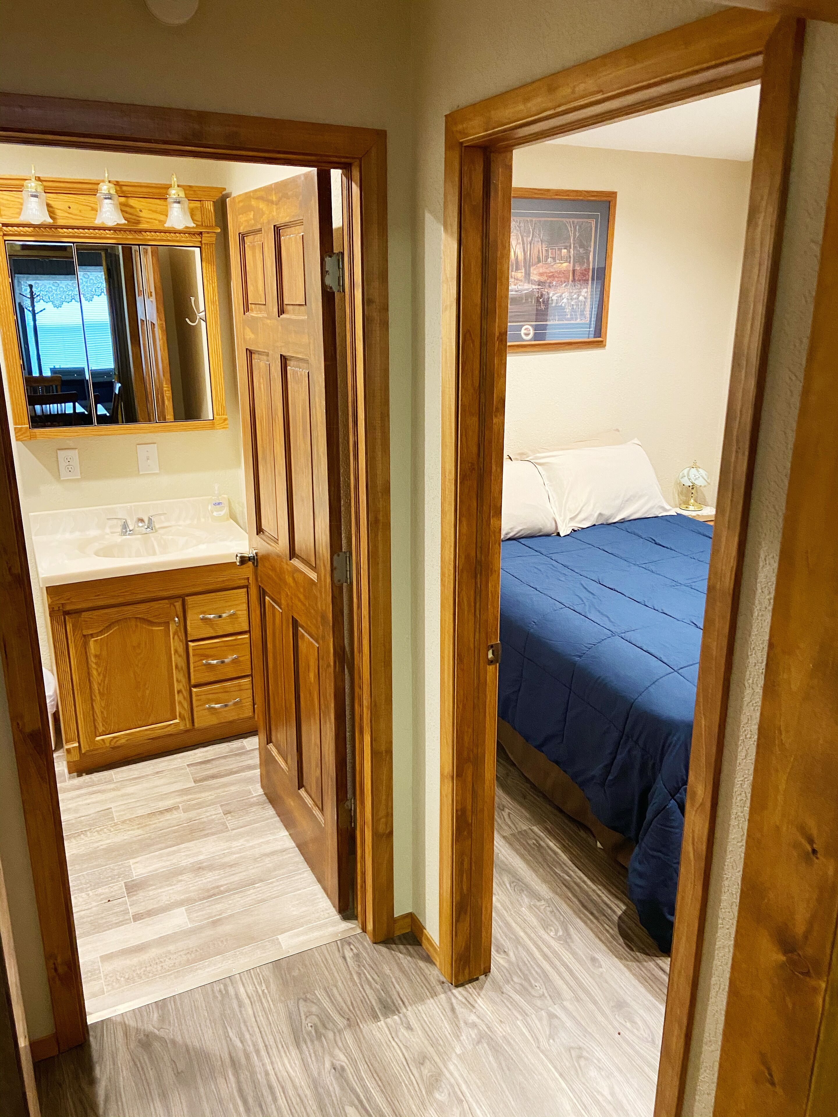 2 bedrooms, desk, free WiFi, bed sheets