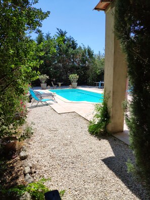 Udendørs pool