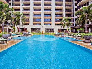 Piscine extérieure, piscine chauffée