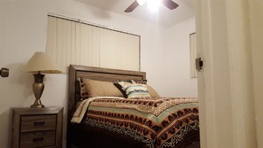 2 bedrooms, in-room safe, desk, iron/ironing board
