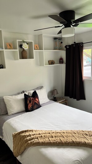 3 quartos, ferros/tábuas de passar roupa, Wi-Fi, roupa de cama