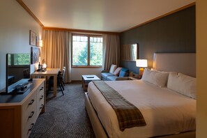 In-room safe, iron/ironing board, WiFi, bed sheets