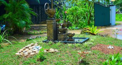 Rohoney Boutique Villa (Calm Family Stay in Galle)