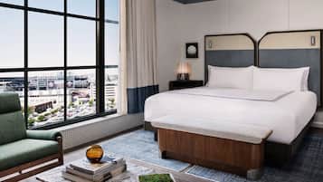 Room, 1 King Bed | In-room safe, blackout drapes, iron/ironing board, free WiFi
