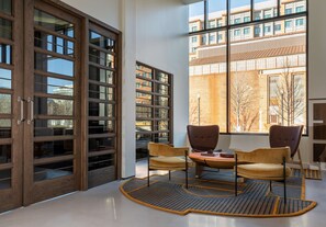Lobby - Thompson Washington D.C., by Hyatt (Washington)