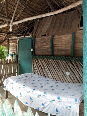 Quarto casal econômico, banheiro privativo, vista para o jardim (Bamboo) | Vista do quarto