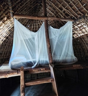 Economy Quadruple Room, Shared Bathroom (Giriama) - Mida Creek Eco Camp (Watamu)