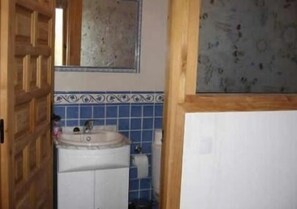 Dusche, Handtücher, Seife, Toilettenpapier