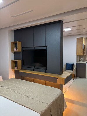 Literie hypoallergénique, minibar, bureau, Wi-Fi gratuit