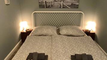 1 Schlafzimmer, Bügeleisen/Bügelbrett, kostenloses WLAN, Bettwäsche