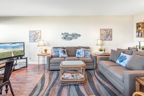 Televisión de pantalla plana y reproductor de DVD 