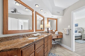 Shower, towels