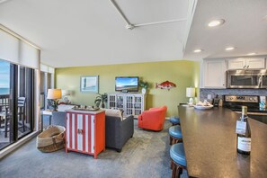 Interior - Sandpiper  #1002: Beachfront 2 Bedroom 2 Bathroom With Spectacular Views and 24 Hour Management (Port Aransas)