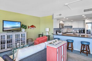 TV, ping pong, books - Sandpiper  #1002: Beachfront 2 Bedroom 2 Bathroom With Spectacular Views and 24 Hour Management (Port Aransas)