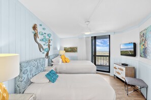 2 bedrooms, desk, WiFi