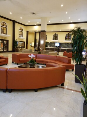 Lobby - Sunny Isles, Ocean View Studio  (Sunny Isles Beach)