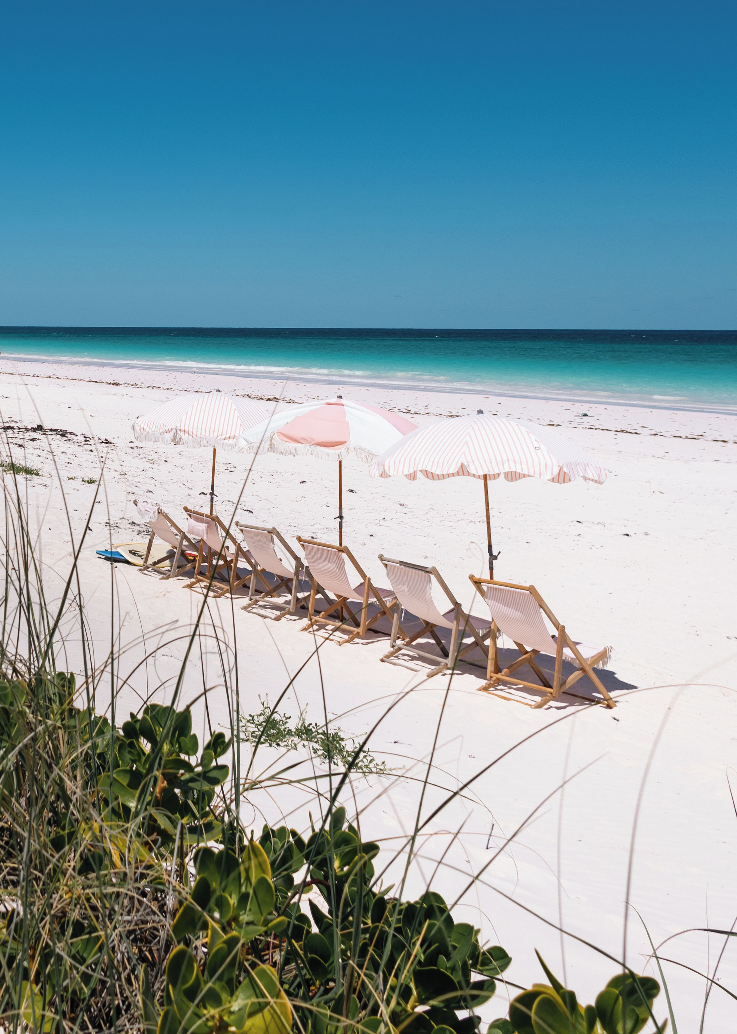 Am Strand, Liegestühle, Strandtücher