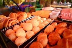 Bữa sáng buffet
