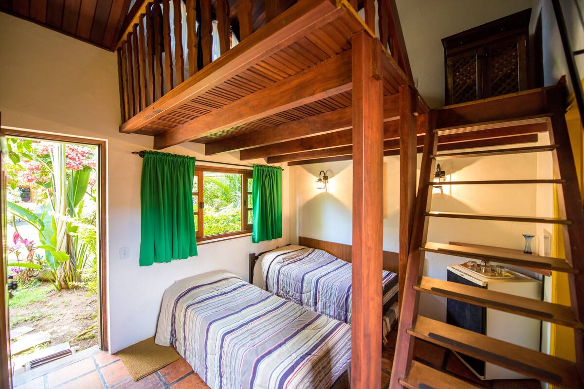 Suite, Garden Area | 1 bilik tidur, bar mini, Wi-fi percuma, cadar katil 