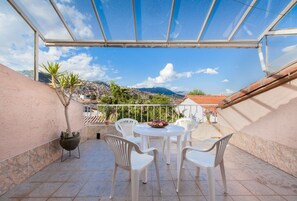 Outdoor dining - Unique House in Historical Center (Cuzco)