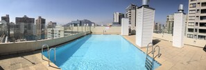 Outdoor pool - Bello Depto Amunategui (Santiago)