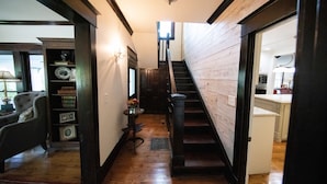 Staircase - Red Gate Inn LLC (McKinney)