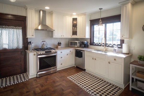 Frigorífic, microones, forn i placa de cuina