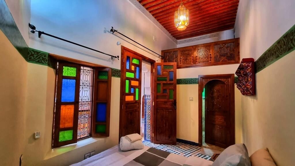 5 habitaciones, wifi gratis y ropa de cama 