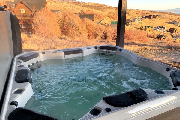 Tina de hidromasaje al aire libre