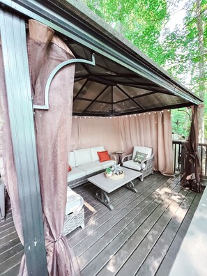 Property grounds - Tiny Home on Norris! (Andersonville)