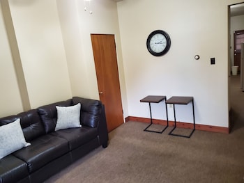 Cozy home for business or family stay