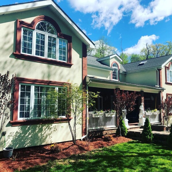 Exterior - INDIAN MOUNTAIN GETAWAY
Book Me and You Will Love Me!!! (ALBRIGHTSVILLE)