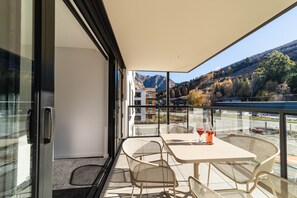 Balcony view - La Residence du Parc 14 (Arthur's Point)
